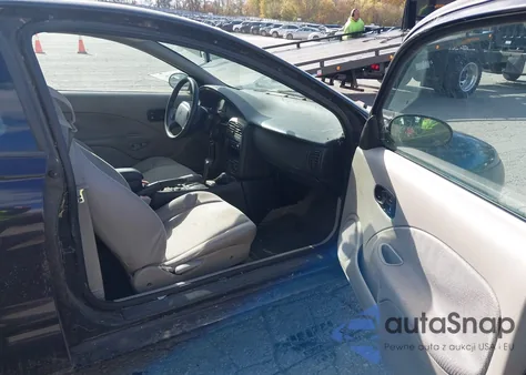 2000 Saturn Sc1 из США, поврежденный, VIN 1G8ZP1287YZ165587